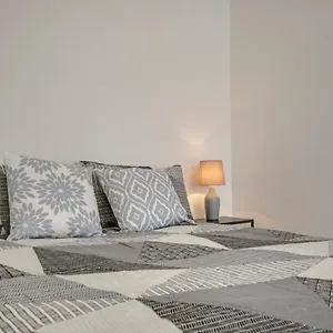  Apartment Flat C, Old Street